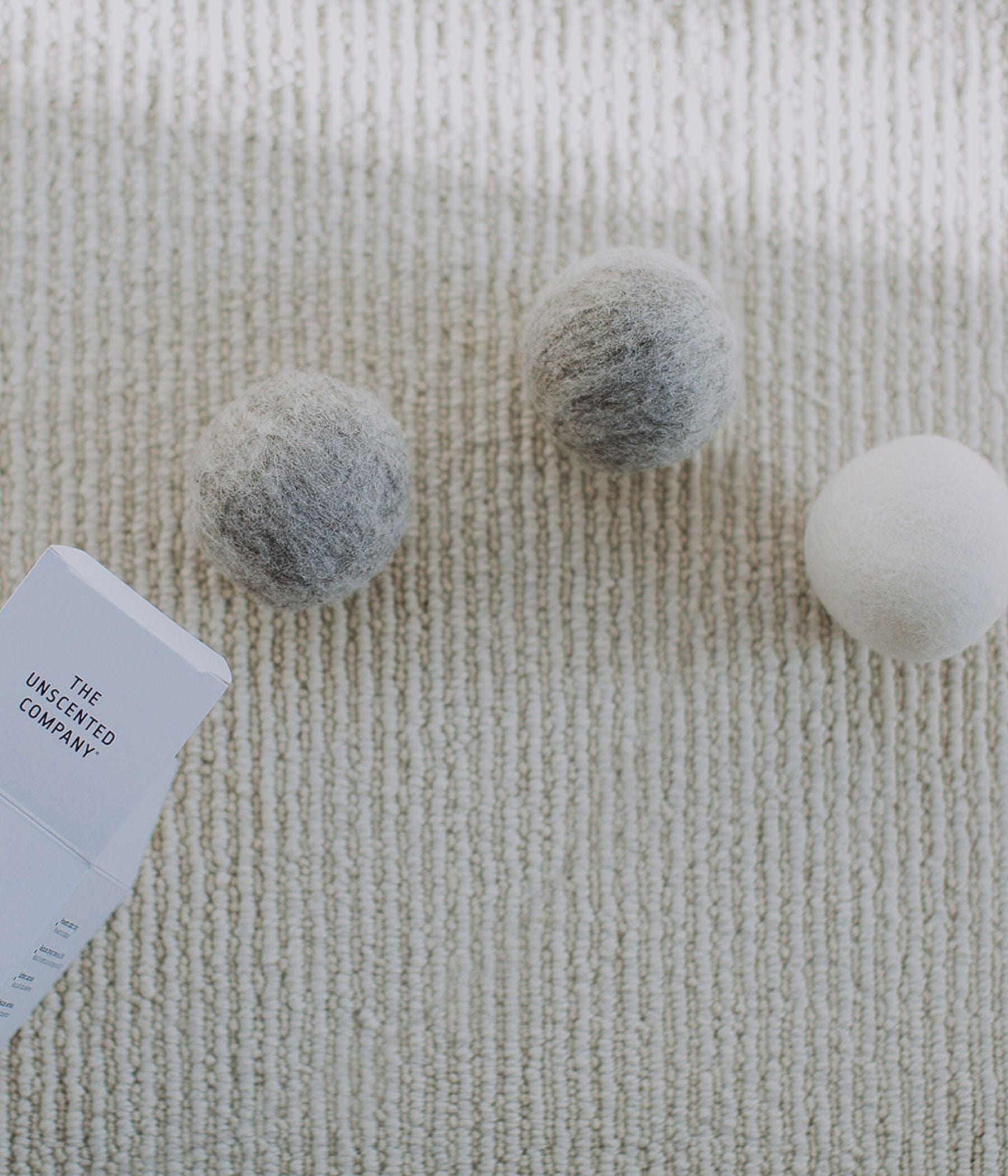 Mixture Egyptian Cotton Wool Dryer Balls 3 Pack with 2 oz Scented Oil